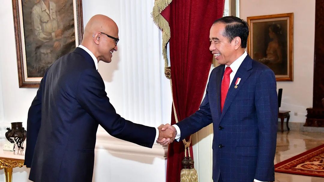 VIDEO: CEO Microsoft Satya Nadella Temui Jokowi di Istana, Bawa Investasi Jumbo Buat RI?