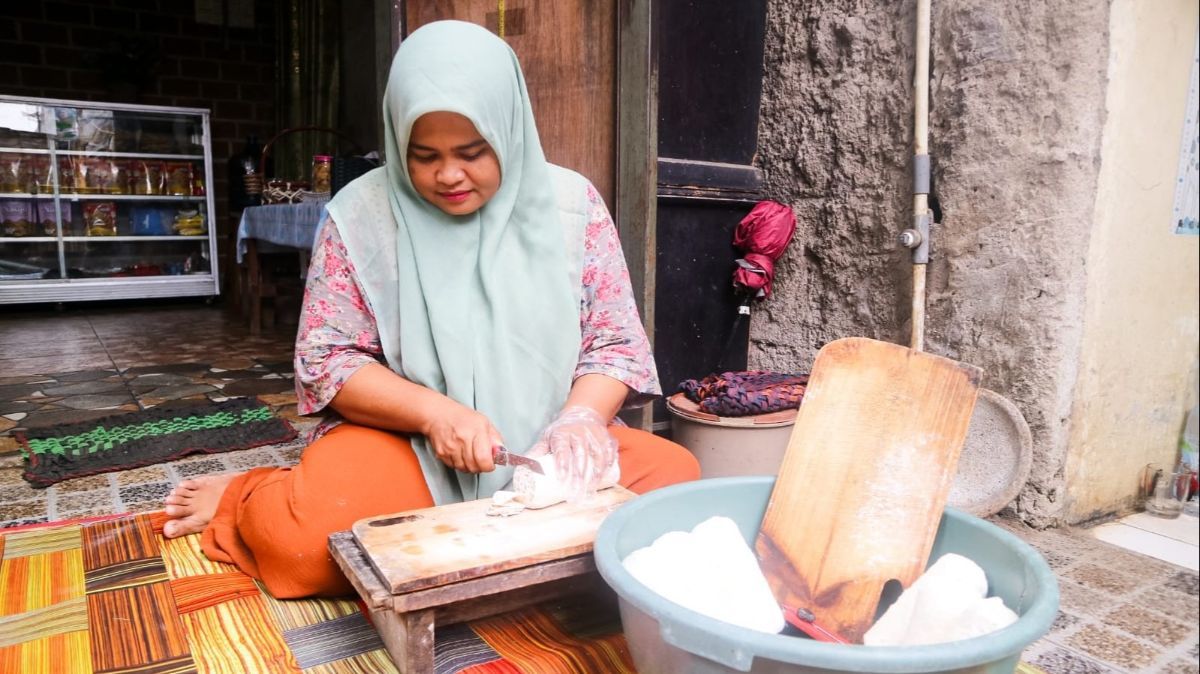 Keripik Tempe Sagu Bisa Masuk Retail Modern, Intip 'Resep' Dewi Rahayu Kembangkan Usaha