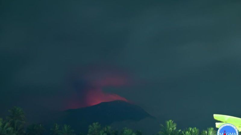 Badan Geologi: Jumlah Gempa di Gunung Ibu Halmahera Meningkat Signifikan