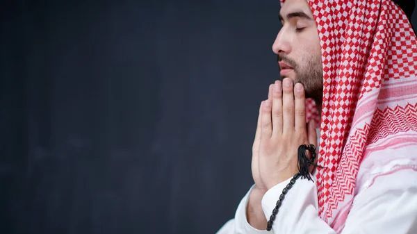 30 Kata-kata Selamat Idul Fitri Bahasa Arab, Penuh Doa