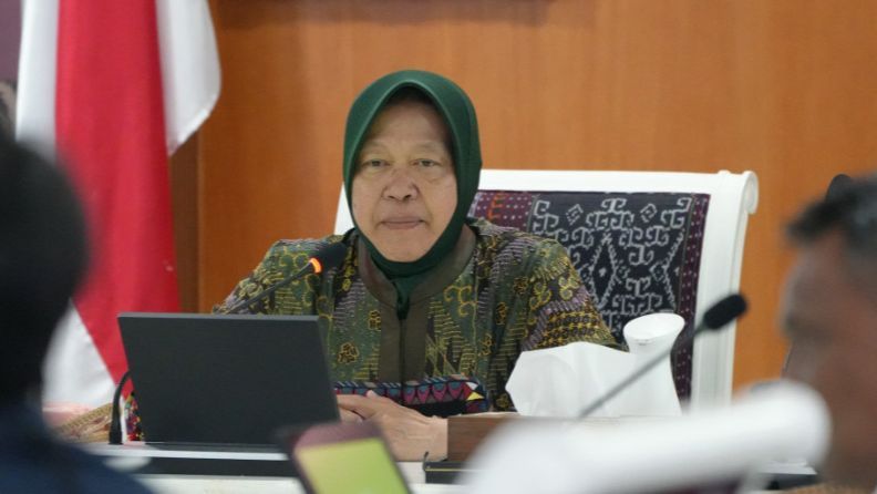 Di Depan Hakim MK, Risma Blak-blakan Alasan Jarang Turun Langsung Bagikan Bansos