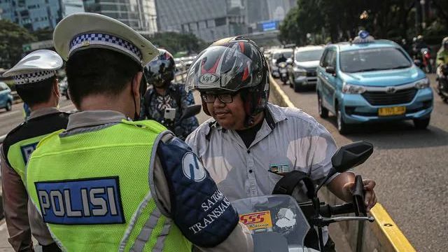 Polri Beri Dispensasi Perpanjangan SIM-STNK yang Mati saat Lebaran, Tak Akan Ditilang