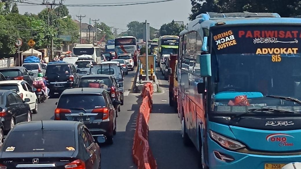 Polri Antisipasi Peningkatan Arus pada Jalur Arteri Pantura Selama One Way di Jalan Tol