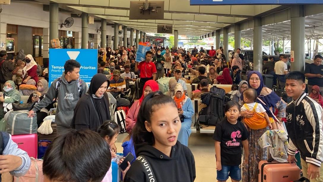 Sederet Fasilitas Bisa Dinikmati Pemudik di Stasiun Pasar Senen, Ada Area Bermain Anak hingga Ruang Kerja