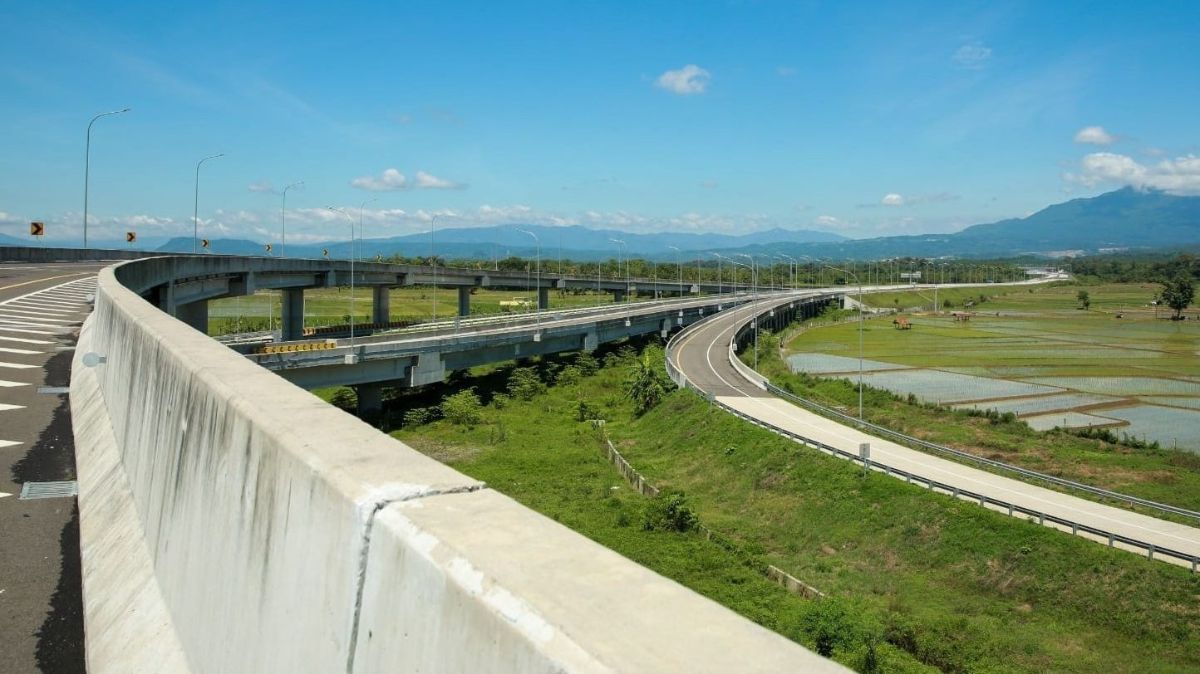 Pemudik Lewat Tol Bocimi Arah Sukabumi Dialihkan ke Gerbang Tol Cigombong