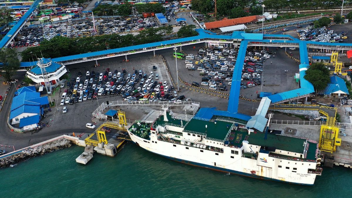 Kehabisan Bensin di Tengah Kemacetan Tol Pelabuhan Merak? Begini Solusinya