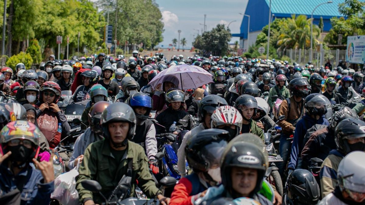 Menhub Budi ke Pemudik Motor: Saya Apresiasi, Mereka Menurut Semua di Ciwandan