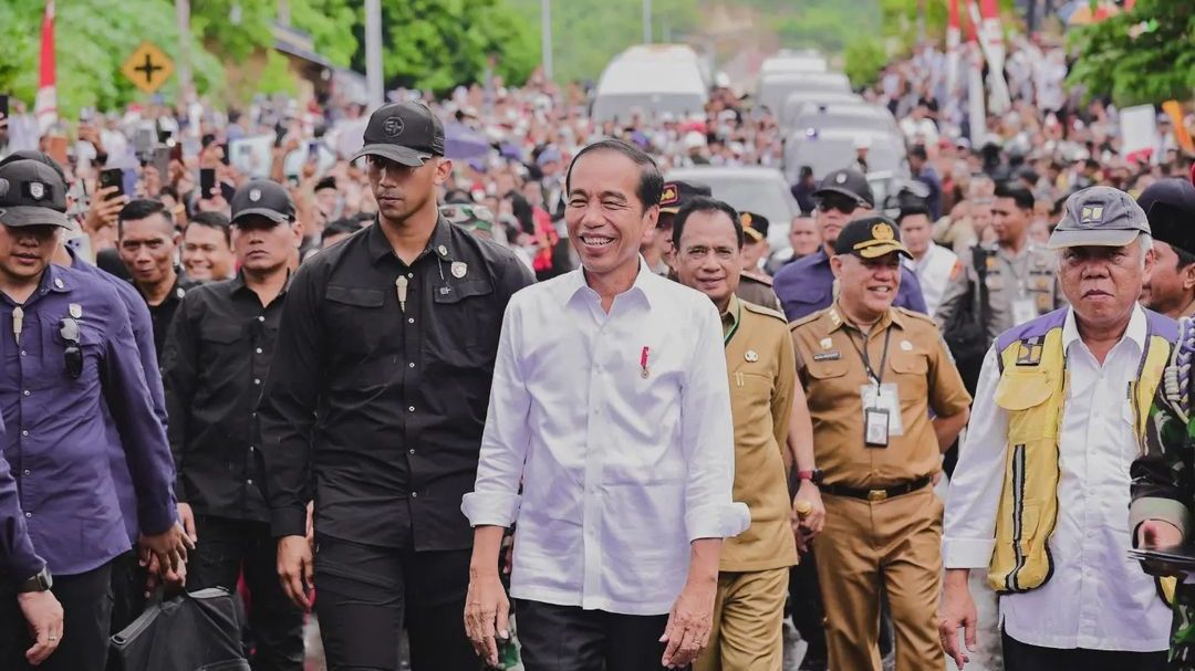 VIDEO: Senyum Jokowi Disinggung Rayakan Idulfitri Terakhir Sebagai Presiden, Ada Rencana Spesial?