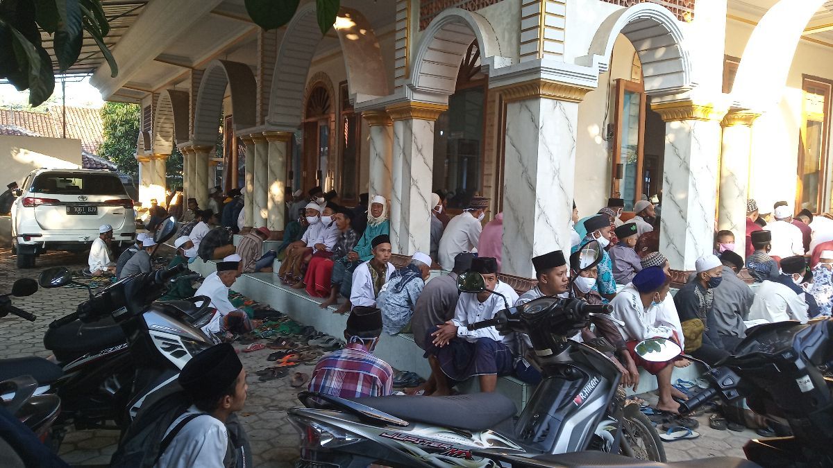 Warga Desa Suger Jember Salat Idulfitri Hari Ini, Ini Metode Perhitungannya