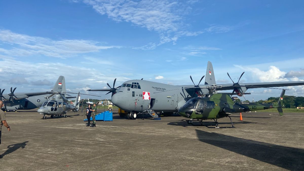 Sensasi Mudik Gratis Naik Pesawat dan Helikopter TNI