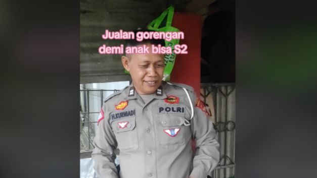 Demi Anak Bisa S2, Aiptu Kurniadi Rela Jualan Gorengan dan Pecel Usai Pulang Dinas