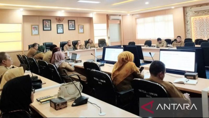 Bukan Kaleng-Kaleng, Pemkab Paser Kaltim Beri Dana Rp100 Juta buat RT di Tanah Grogot