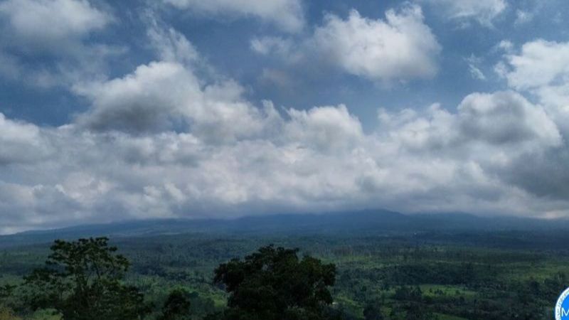 Gunung Semeru Dua Kali Erupsi Hari Ini