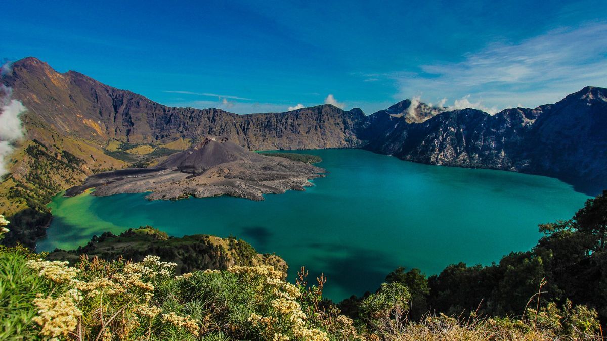 10 Wisata Lombok Barat yang Indah dan Menakjubkan, Wajib Dikunjungi