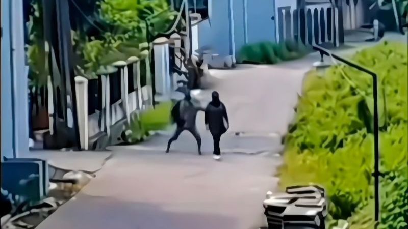 Sadis! Kepala Lansia Dihantam Pakai Batu Saat Jalan Sendirian di Bekasi, Pelaku Orang Tak Dikenal