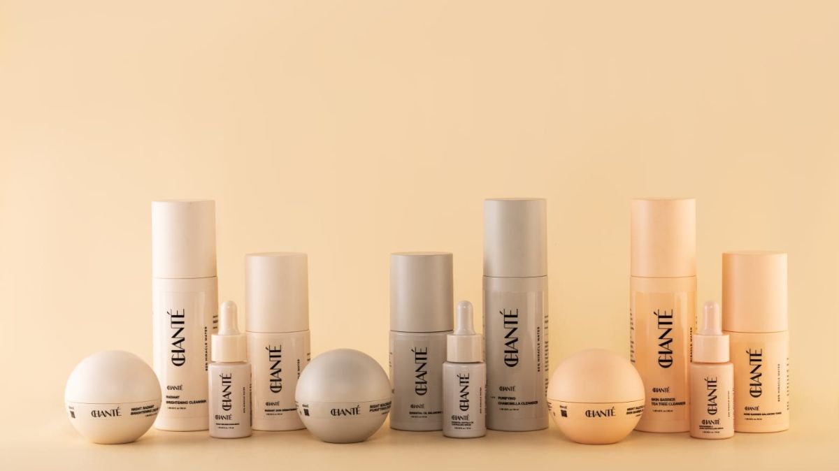 10 Rekomendasi Skincare Untuk Kulit Wajah Beruntusan Edisi 2024 10 Rekomendasi Skincare Untuk Kulit Wajah Beruntusan Edisi 2024