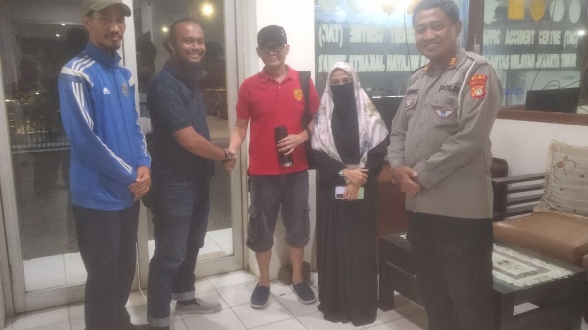 Akhir Kecelakaan Angkot Tabrak Pemotor sampai Terlindas di Pasar Rebo