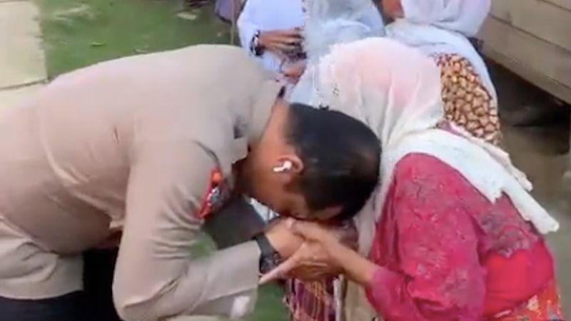 Begini Perlakuan AKBP Yasir Ahmadi ke Para Nenek Jompo, Akhlaknya Dipuji Didoakan jadi Jenderal