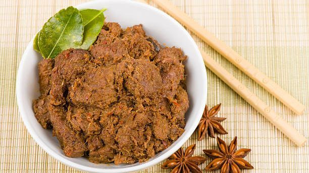 Cocok Buat Diet, Ini Trik Bikin Rendang Biar Rendah Lemak dan Nikmat Tanpa Santan