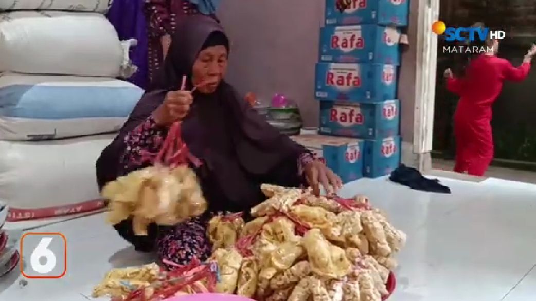 Berangkat Haji Berkat Jual Kerupuk Keliling selama 38 Tahun, Kisah Nenek Asal Lombok Barat Ini Bikin Kagum