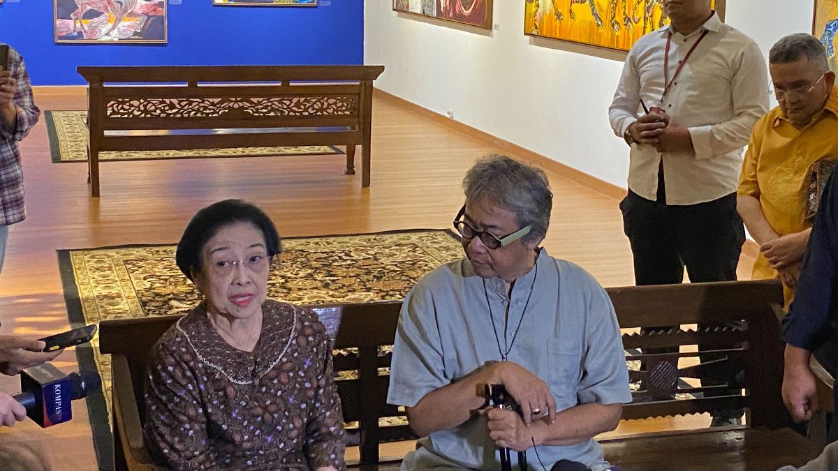 Tinjau Pameran Karya Butet, Megawati Tak Ingin Bicara Politik