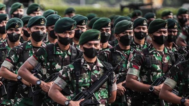 Prajurit TNI Tak Gengsi Jualan Nasi Demi Nambah Penghasilan, Masak Sendiri Sebelum Subuh