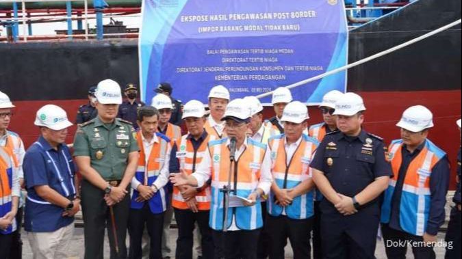 Mendag Zulkifli Hasan Amankan Sementara Kapal Tanker Tanpa Izin Impor