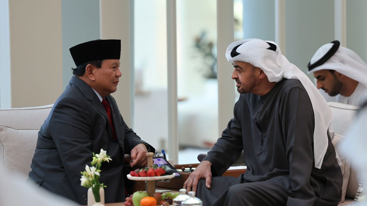 Prabowo Terima Penghargaan ‘Medali Zayed’ dari Presiden MBZ, Ini Artinya