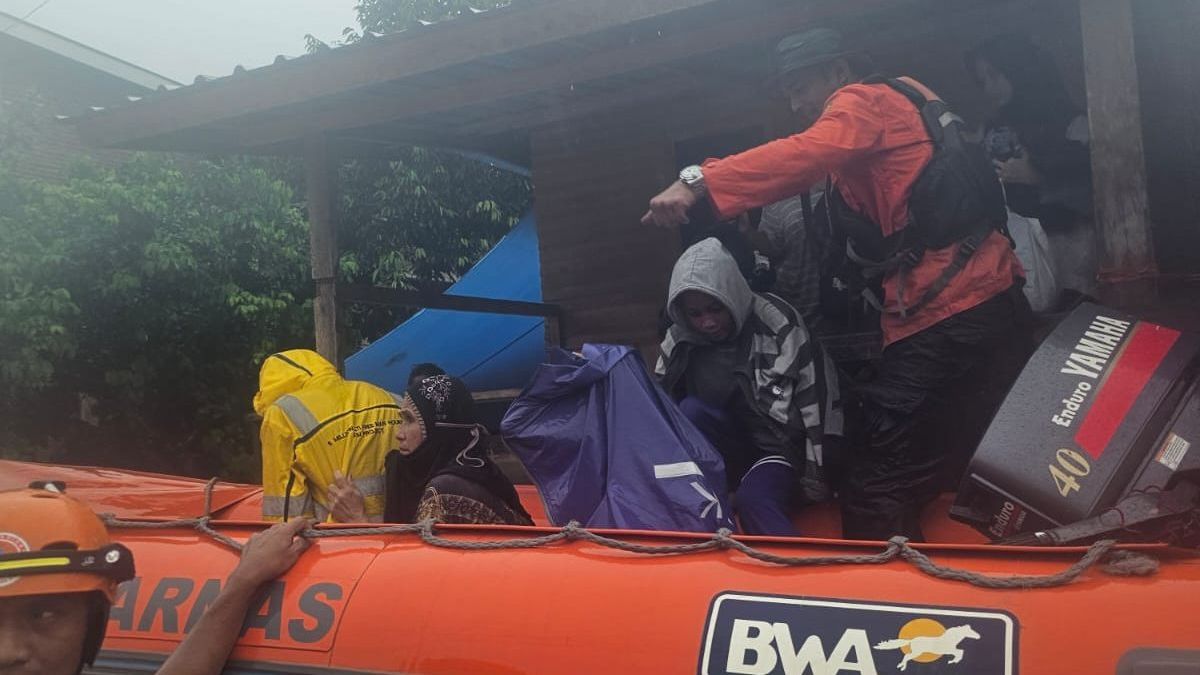 Holding BUMN Kirim 5,5 Ton Paket Sembako untuk Korban Banjir Bandang Luwu, Ini Daerah Sebarannnya