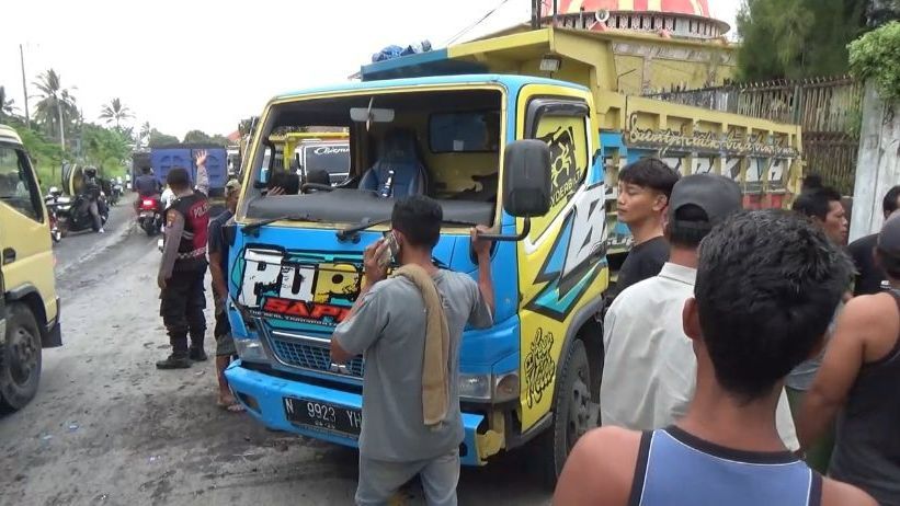 Kronologi Kecelakaan Beruntun 3 Kendaraan di Lumajang, Satu Orang Tewas