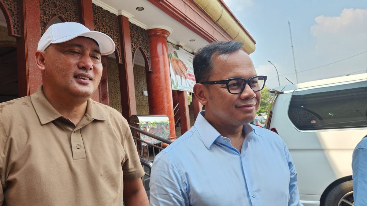 Bima Arya Ngeluh Kepanasan saat Safari Politik di Depok