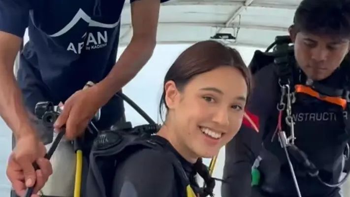 Potret Yasmin Napper Kembali Diving Usai Vakum 6 Tahun