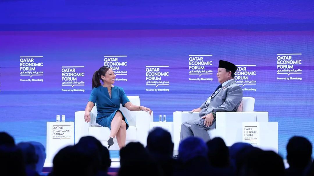 VIDEO: Prabowo Puji Jokowi di Forum Ekonomi Qatar, Bahas Pembangunan Disaksikan Gibran