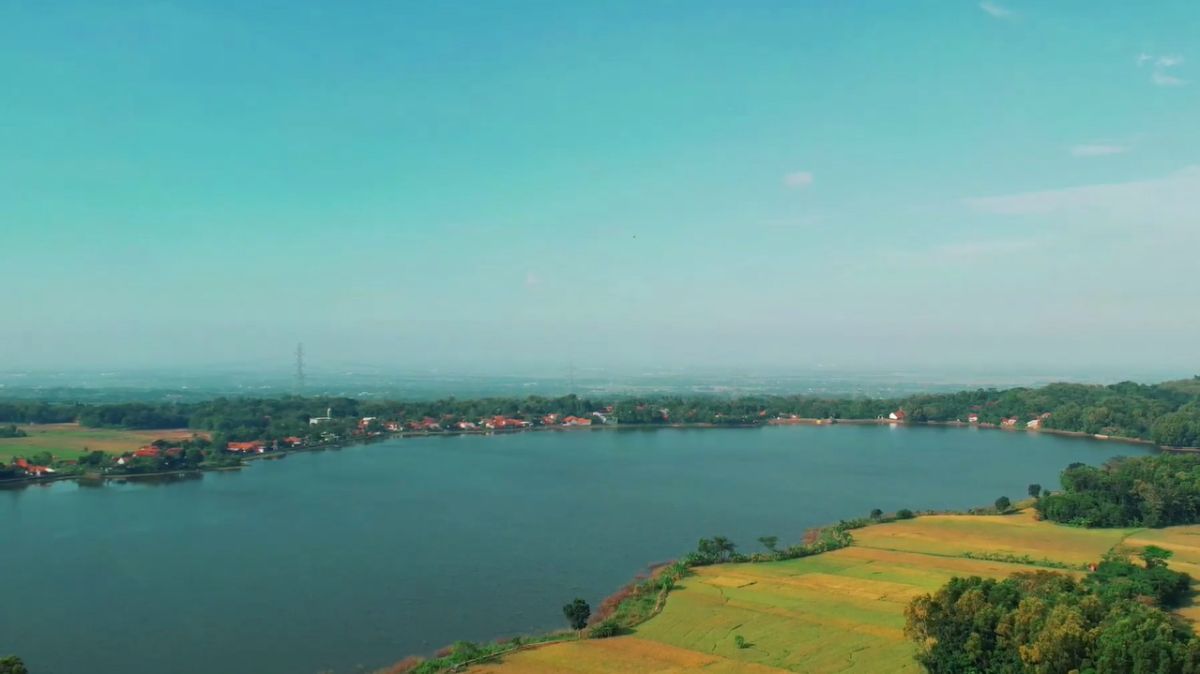 Begini Sensasi Mancing di Situ Sedong Cirebon, Disuguhi Pemandangan Cantik Gunung Ciremai