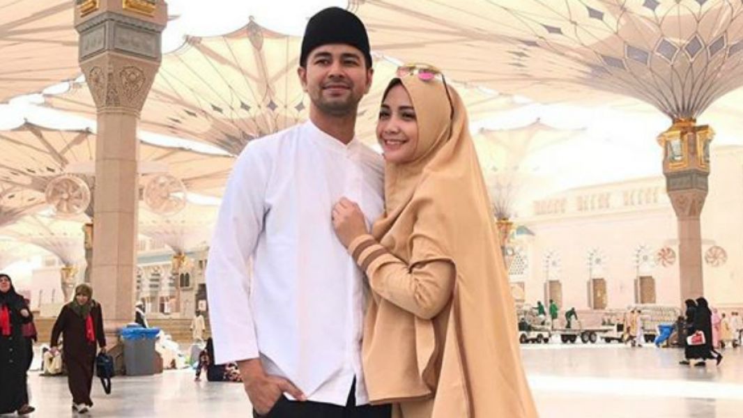 Sempat Gagal Tahun Lalu, Raffi Ahmad dan Nagita Slavina Dikabarkan Berangkat Haji Tahun Ini