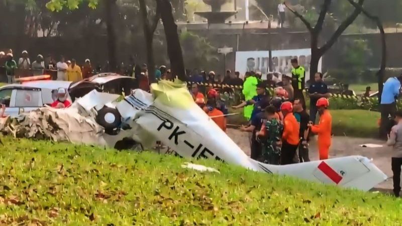 Ini Tiga Orang yang Ada di Dalam Pesawat Cessna yang Jatuh di BSD