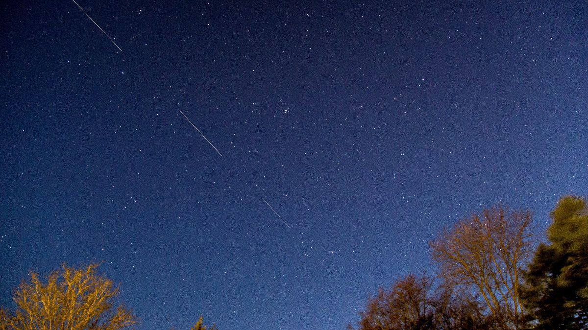 Mau Lihat Satelit Starlink di Langit Indonesia? Begini Caranya