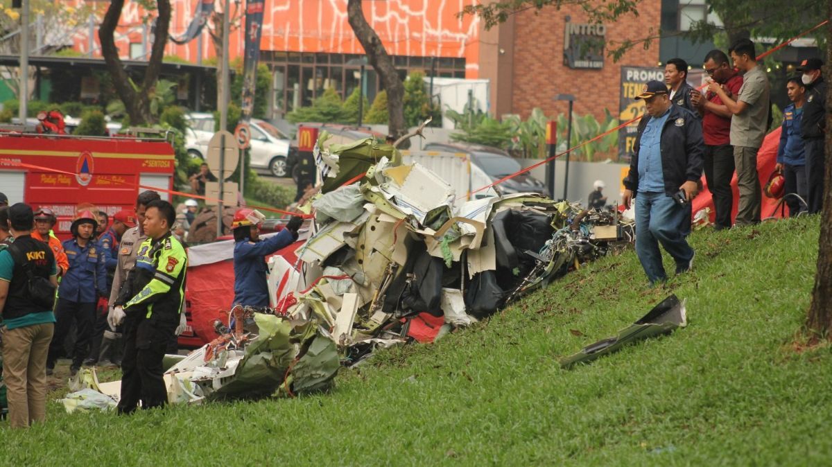 Sosok Pulu Darmawan, Instruktur Pesawat Jatuh di BSD Alumni UGM yang Jadi Pilot