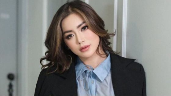 Jalani Bayi Tabung, Ini Potret Jessica Iskandar Umumkan Kehamilan Anak ke-3- Sempat Bikin Penasaran karena Suntik Perut Sendiri