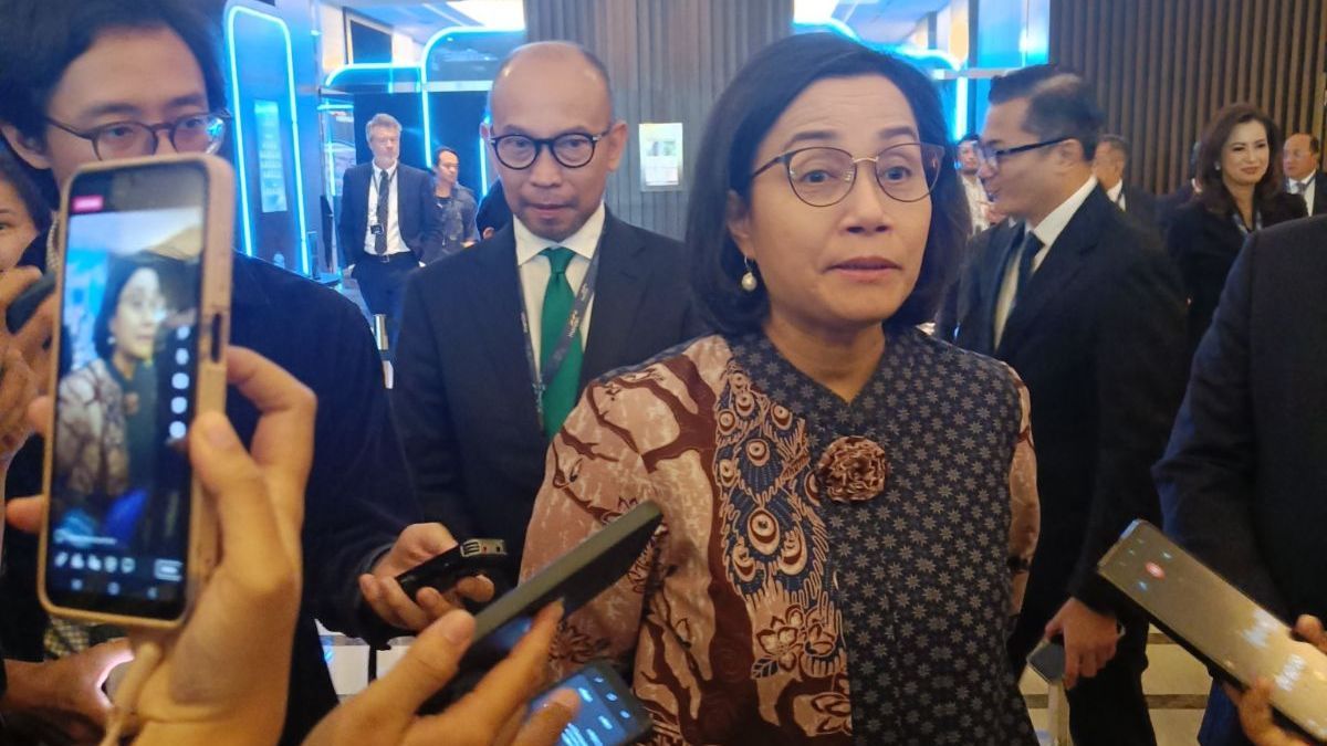 Viral Sri Mulyani Hentikan Pembayaran Gaji ke-13 PNS, Begini Penjelasan Kemenkeu