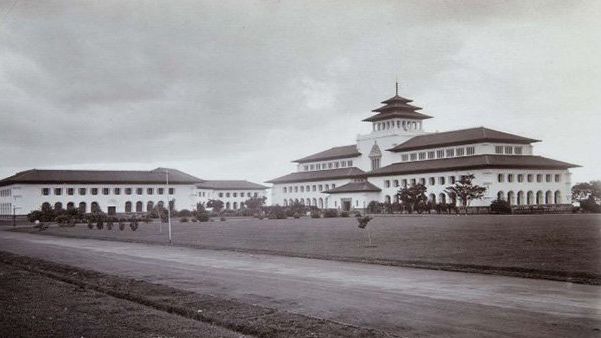 Mengenal Miss Tarminah, Penyanyi Keroncong Singapura Era 1930-an yang Memuji Bandung Lewat Lagu