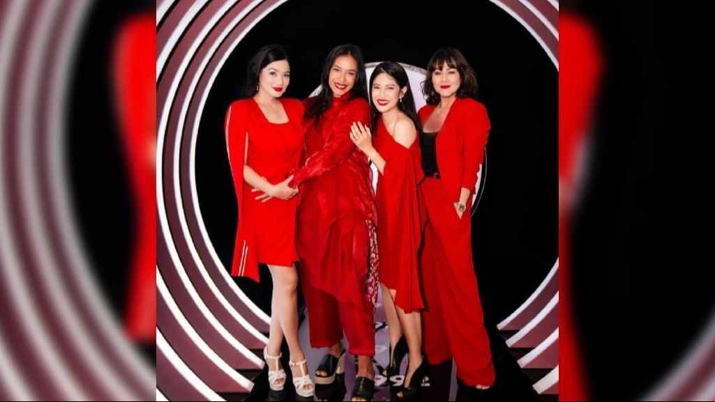 Potret Geng AADC Reuni, Penampilannya Cantik Dresscode Merah Merona