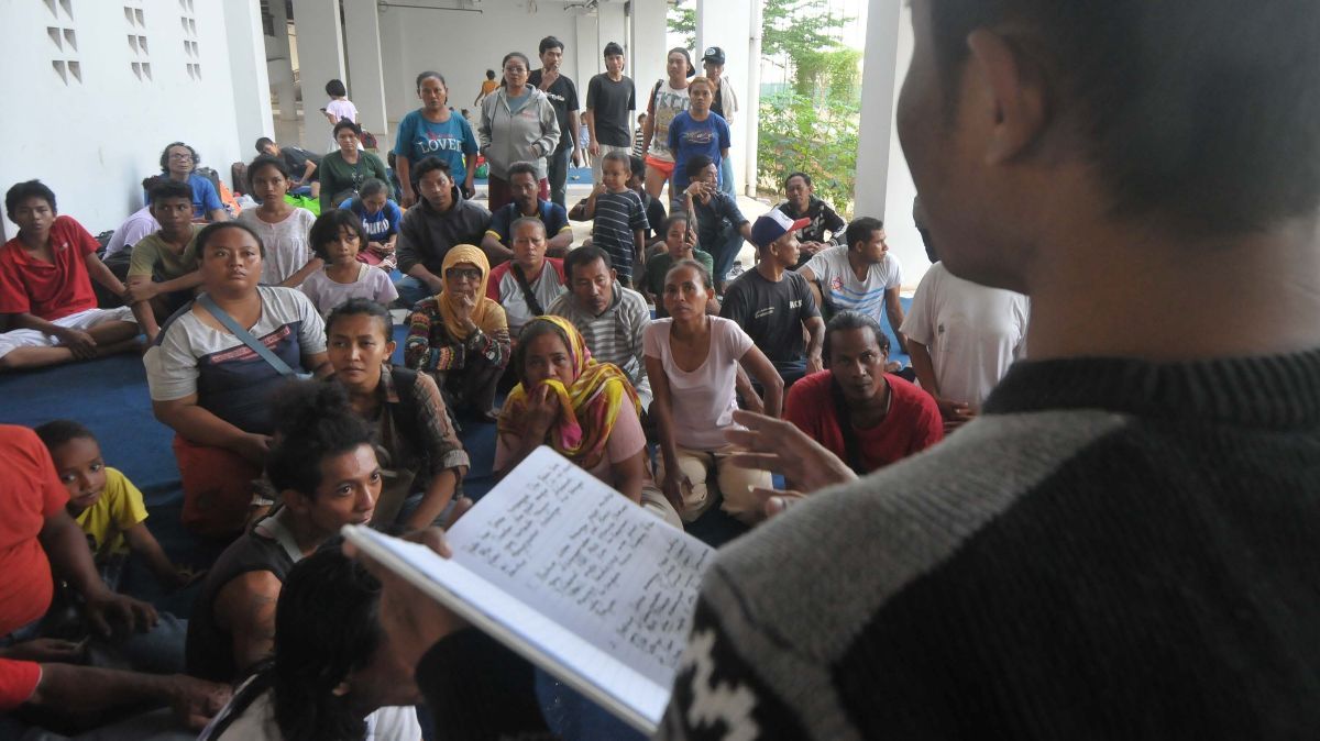 FOTO: Suasana Kampung Susun Bayam Usai Ricuh, Warga Digeruduk Sekuriti JakPro dan Diperintahkan Angkat Kaki