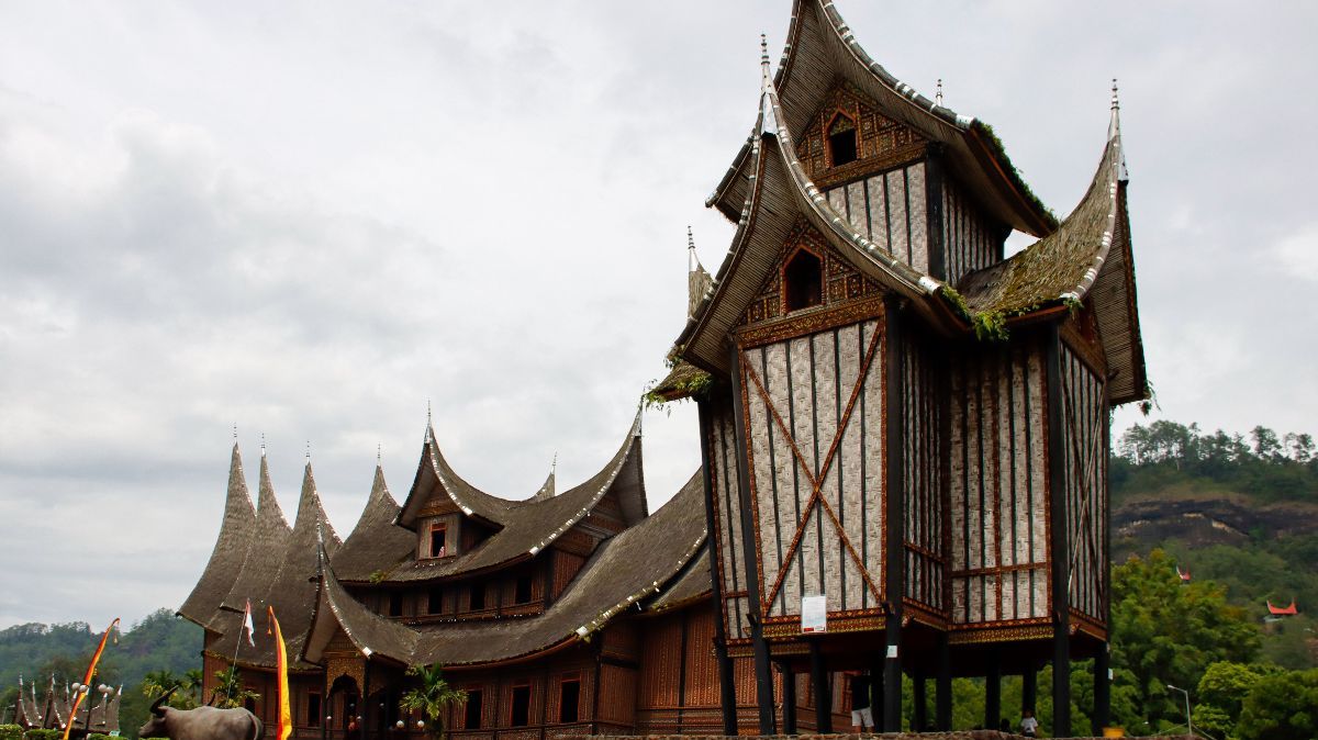 Berkunjung ke Kampung Sarugo, Melihat Langsung Budaya Minangkabau Melalui Rumah Gadang