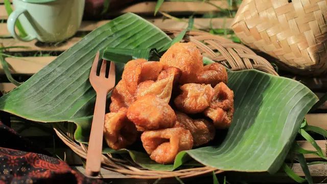 Mencicipi Burayot, Kudapan Tradisional Khas Garut yang Terbuat dari Tepung Beras