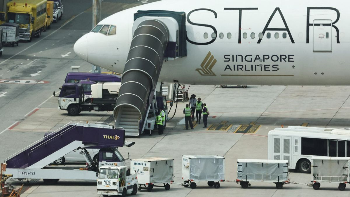 Beredar Video Diklaim Rekaman Pesawat Singapore Airlines saat Turbulensi 21 Mei, Cek Faktanya