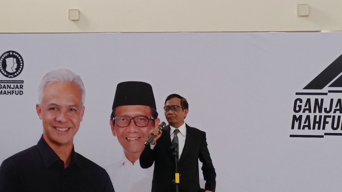 VIDEO: Mahfud Lempar Pujian 