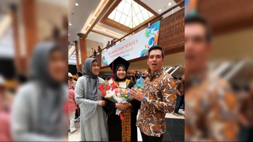 10 Potret Sharla Anak Adrian Maulana saat Momen Wisuda, Kini Sandang Gelar Sarjana Hukum