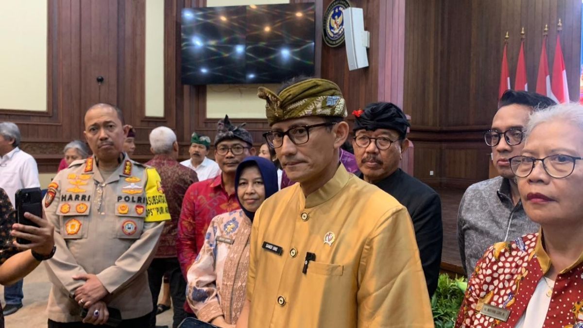 Viral Turis Asing Lakukan Tindakan Asusila di Kawasan Wisata Bali, Sandiaga Uno: Deportasi dan Larang Masuk Indonesia