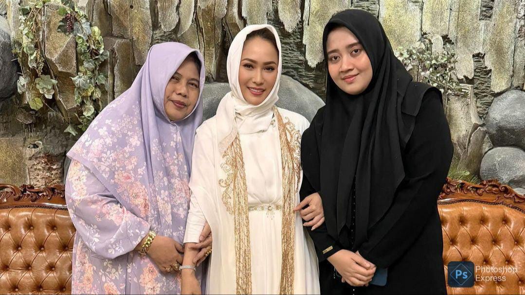 Potret Inul Daratista Tampil Cantik di Acara Pengajian Yusuf Ivander, Tuai Banyak Pujian